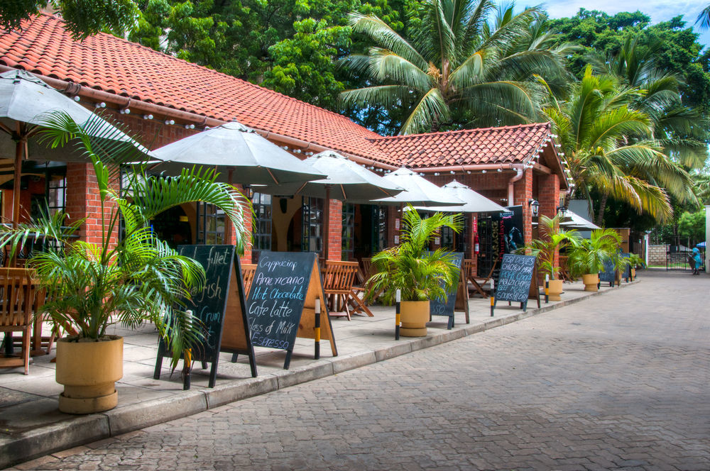 Kahama Hotel Mombasa Bamburi Exterior foto